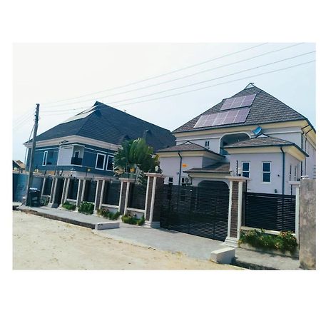 Prince'S - Villa Akure Extérieur photo
