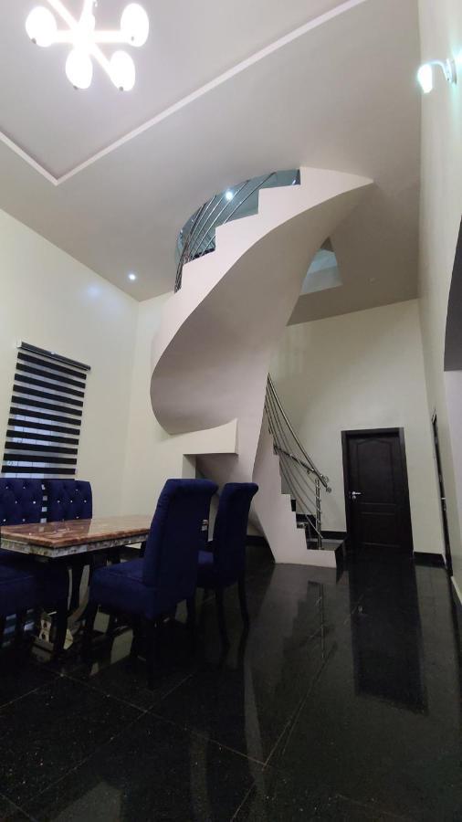 Prince'S - Villa Akure Extérieur photo